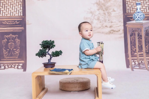 信阳宝宝多久不用拍嗝